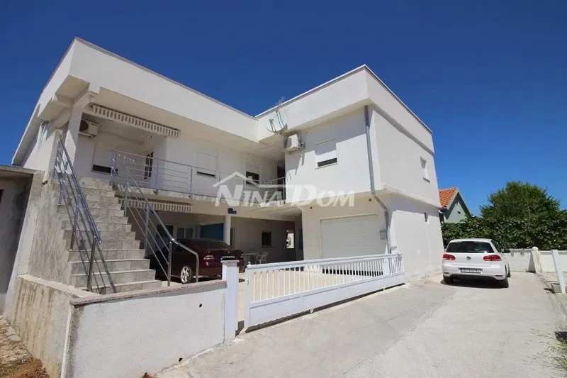 House Vir – 2