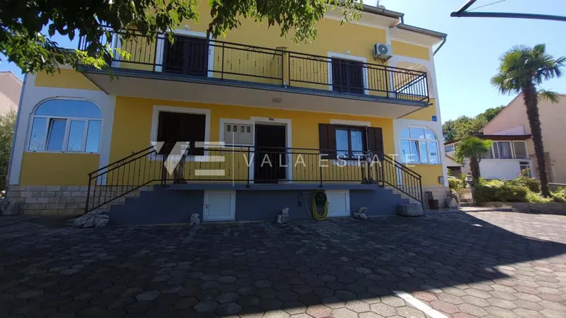 DETACHED APARTMENT HOUSE WITH SEA VIEW – 3