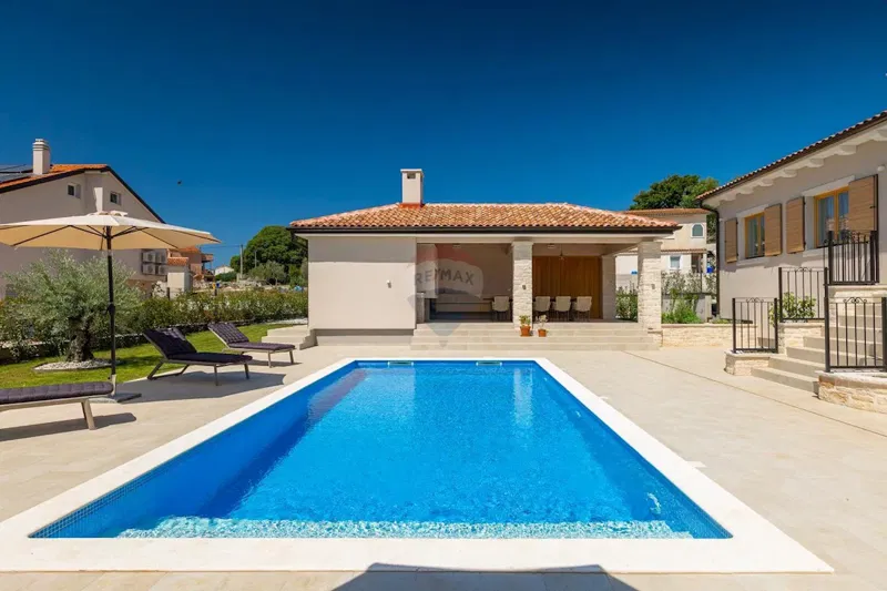 Casa Rovinjsko Selo, Rovinj, 460m2 – 2