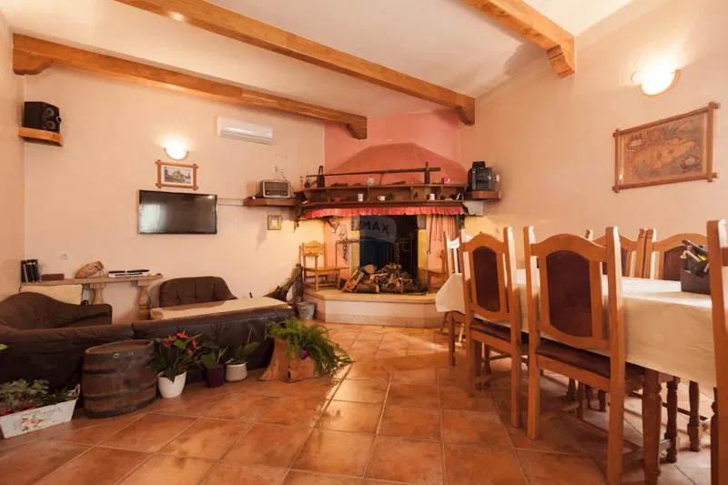 House Banjole, Medulin, 725m2 – 2