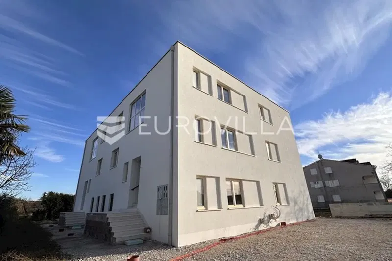 Istria, Poreč, three bedroom apartment in a new building with a sea view, net usable area 112,47 m² – 3