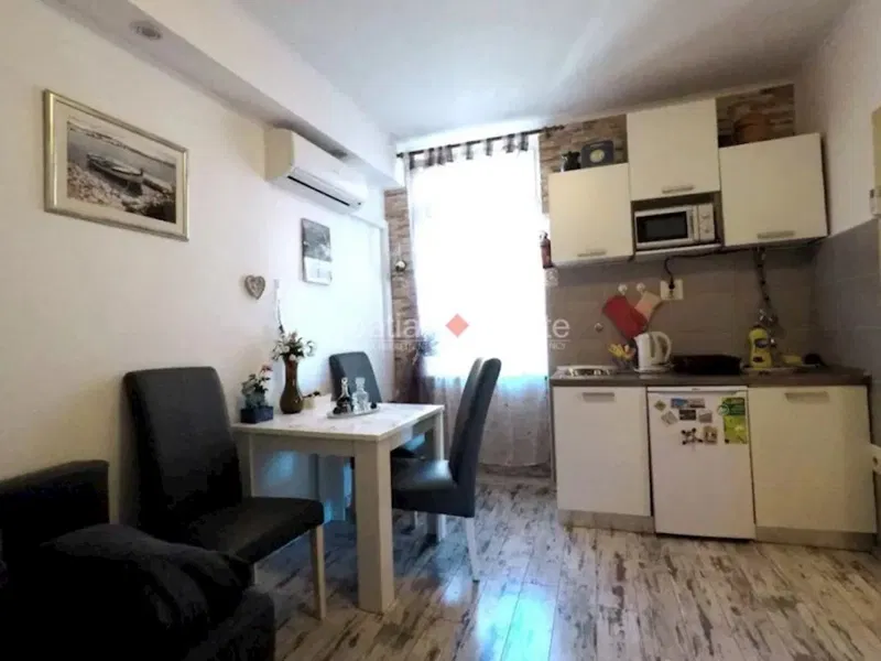 Split, Grad – Three-room apartment with two units, for sale – 3