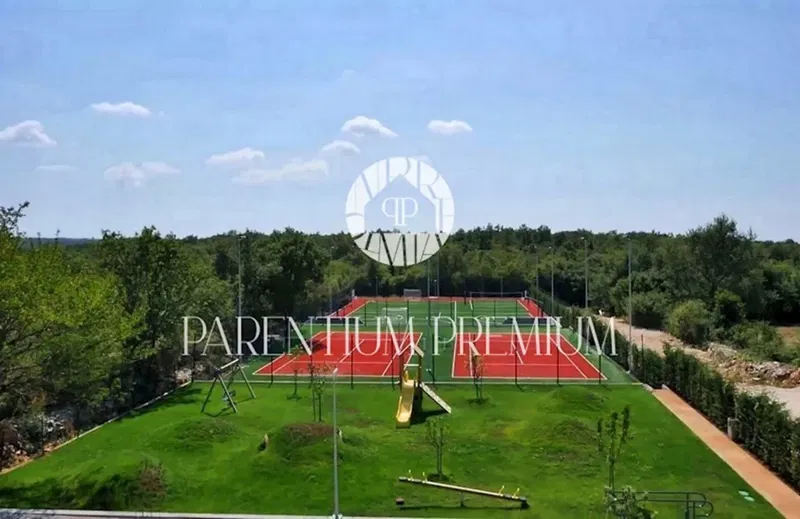 Luxury Villa in a Peaceful Location with Charming Nature – 2