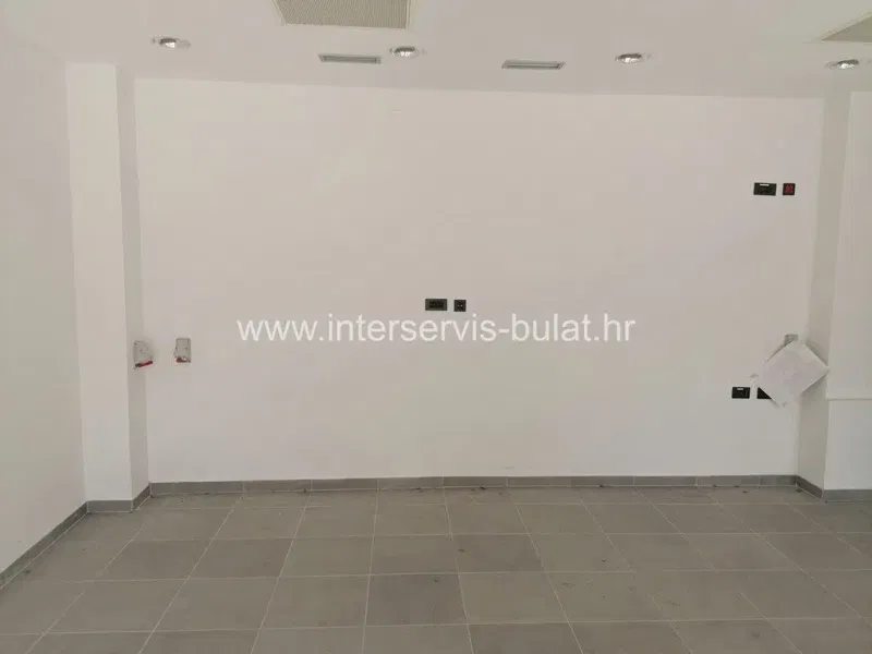 .::: Office space for rent in Šibenik, 59m2 :::. – 3