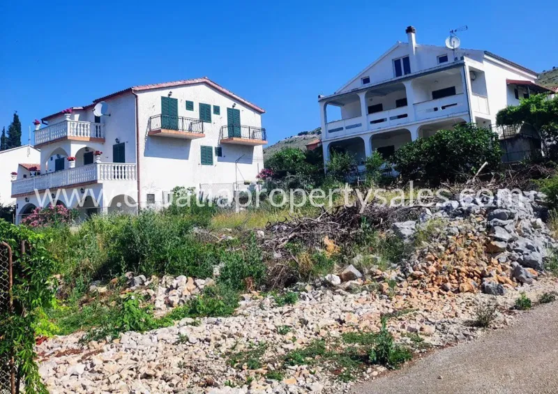 Sibenik, building land for sale, 95.000 € – 2