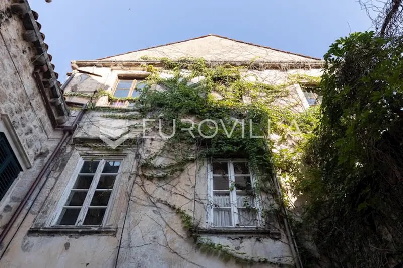 Dubrovnik - Old Town, stone house with garden – 3
