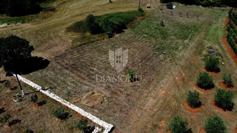 Building land in an idyllic setting – 2
