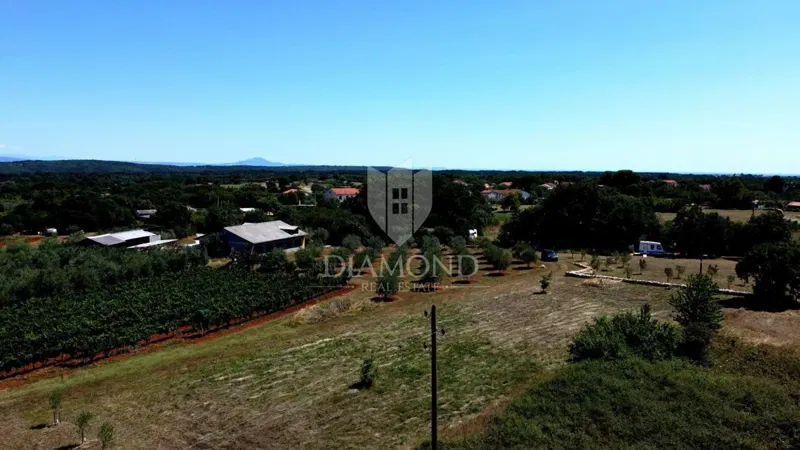Building land in an idyllic setting – 3