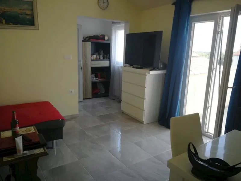 Šišan, casa istriana con 3 unità abitative – 3