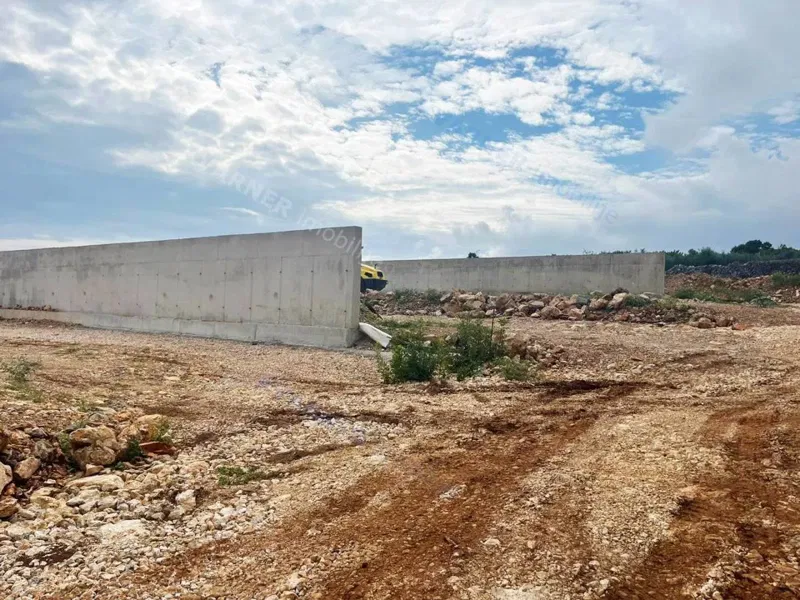 Земля Krk, 830m2 – 3