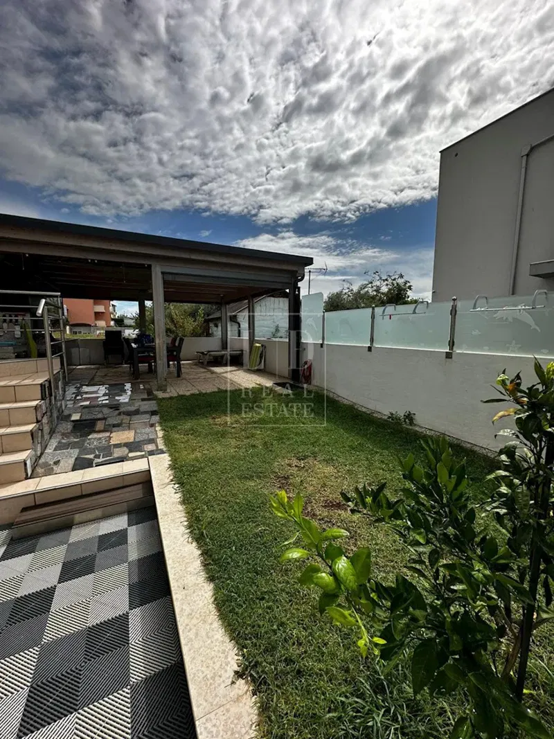 Apartment in Novigrad – 2