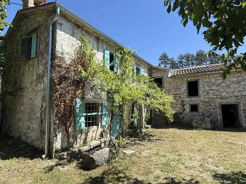 Hiša Hum, Buzet, 130m2 – 2