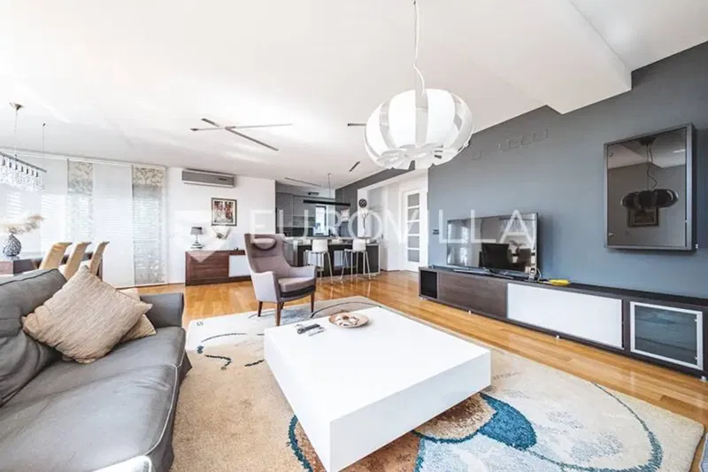 Zagreb, Maksimir, exclusive five-room apartment for rent, 135 m2 – 2