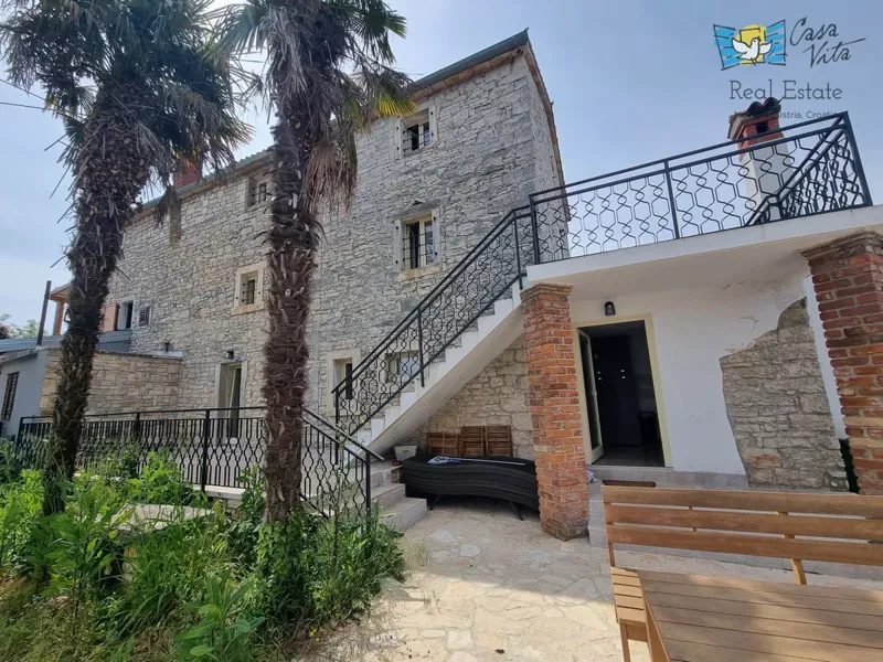 Stone house in the center of Tar! – 3