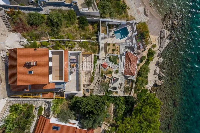 Дом Omiš – 2