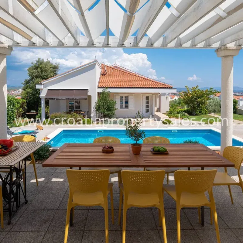 Sibenik, villa for sale, 1.400.000 € – 3
