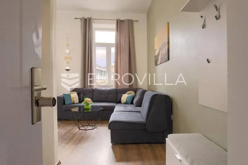Pula, modern fuor bedroom apartment in the city center of 140 m² – 3