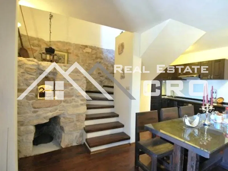 Dubrovnik properties - Two renovated stone houses with a pool, in a bay boasting lovely views, Slivno municipality, for sale – 2