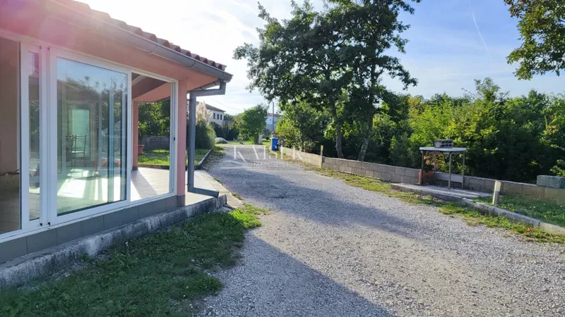 Marčana, dintorni - tenuta con casa e cantiere, 20.000 m2 – 3