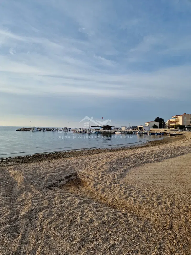 Zadar, Vrsi Mulo, gradbeno zemljišče 90 m od morja