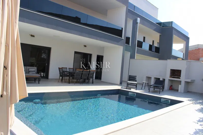 Istria - Poreč, modern villa near the sea – 2