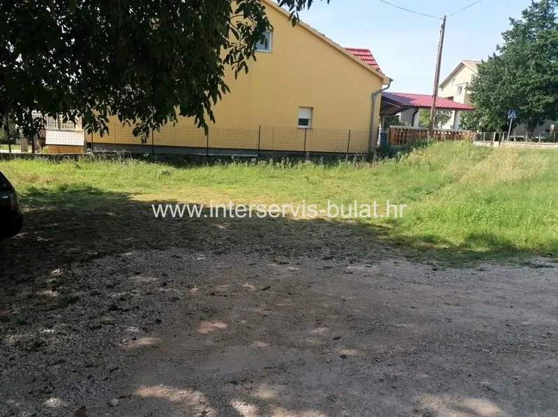 Участок Knin – 2