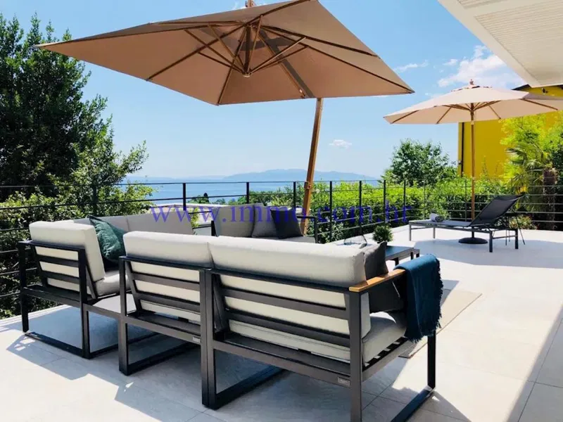 BEAUTIFUL VILLA WITH SEA VIEW – 2
