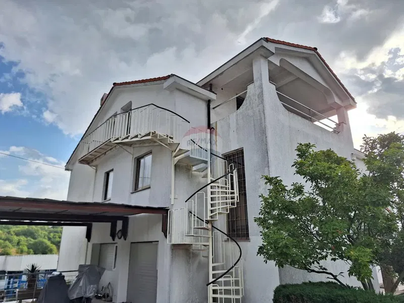 House Marinići, Viškovo, 1.200m2 – 2
