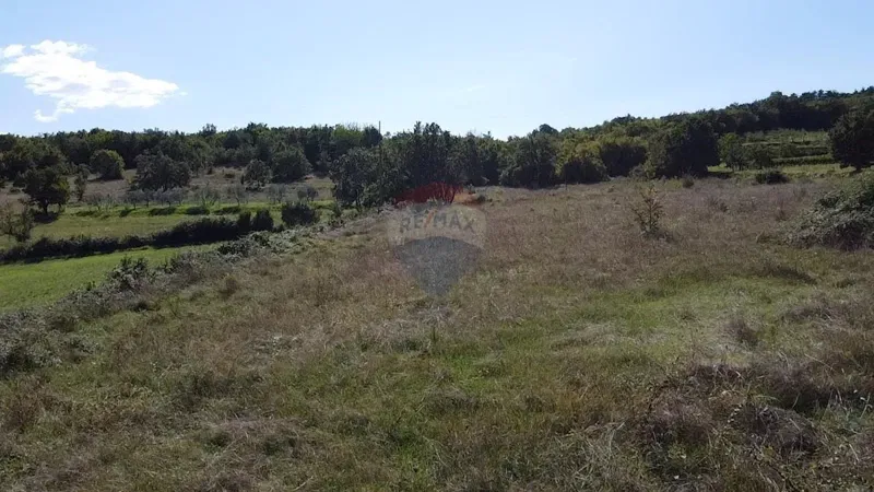 Terreno edificabile Rakotule, Karojba, 740m2 – 2