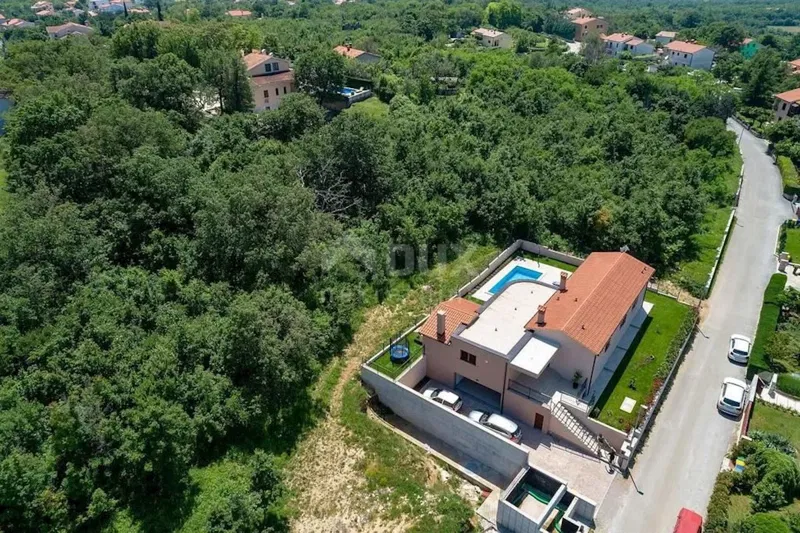 ISTRIA, LABIN - Bellissima villa con piscina 205 m2 – 2