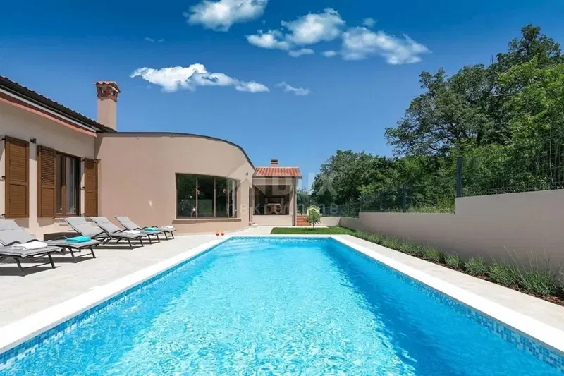 ISTRIA, LABIN - Bellissima villa con piscina 205 m2 – 3