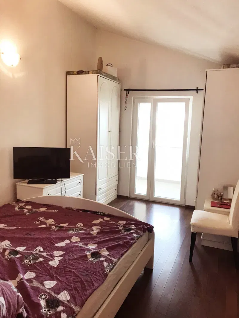 Istria - Parenzo, appartamento vista mare 92 m2 – 3