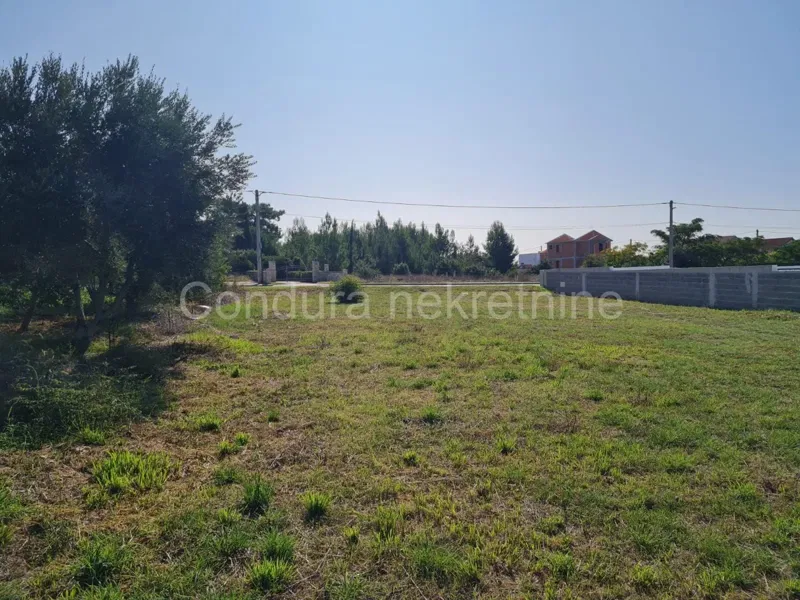 Vrsi - building land 606 m2 – 2