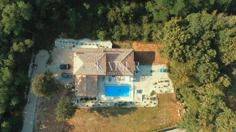 Istria - Nedešćina - villa con piscina, 278 m2 – 2