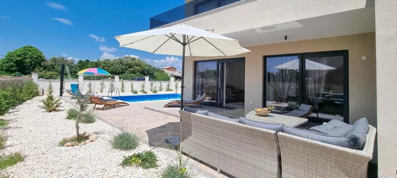 Šibenik, Martinska, nova luksuzna hiša z bazenom – 3
