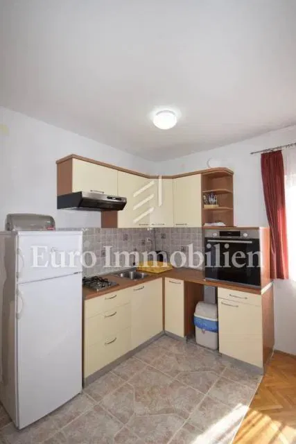 Murter - casa con quattro appartamenti – 2