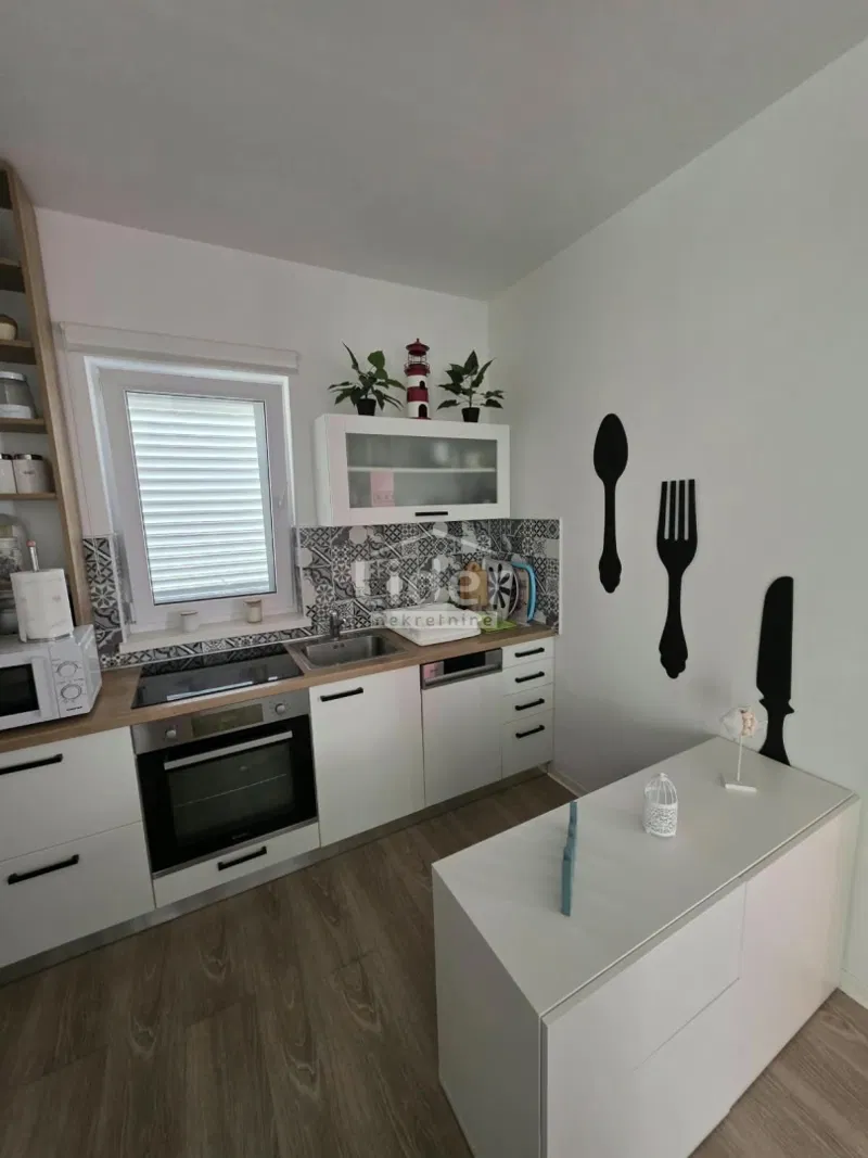 NOVALJA-GAJ, 70M OD MORA, TRENUTNO NAJBOLJI APARTMAN, 1S+DB – 2