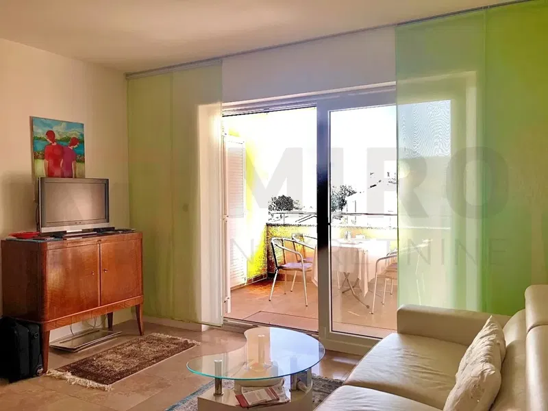 OFFER ONLY AT US! Uvala Soline, comfortable apartment first row to the sea! – 2