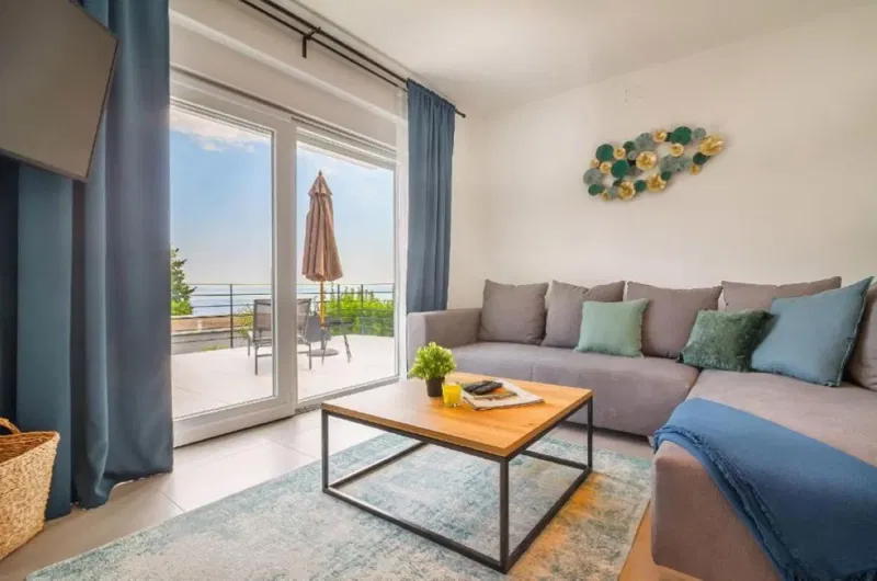 Casa, per la vendita, Abazzia, Croazia, 150 m2, 1.550.000,00 EUR – 2